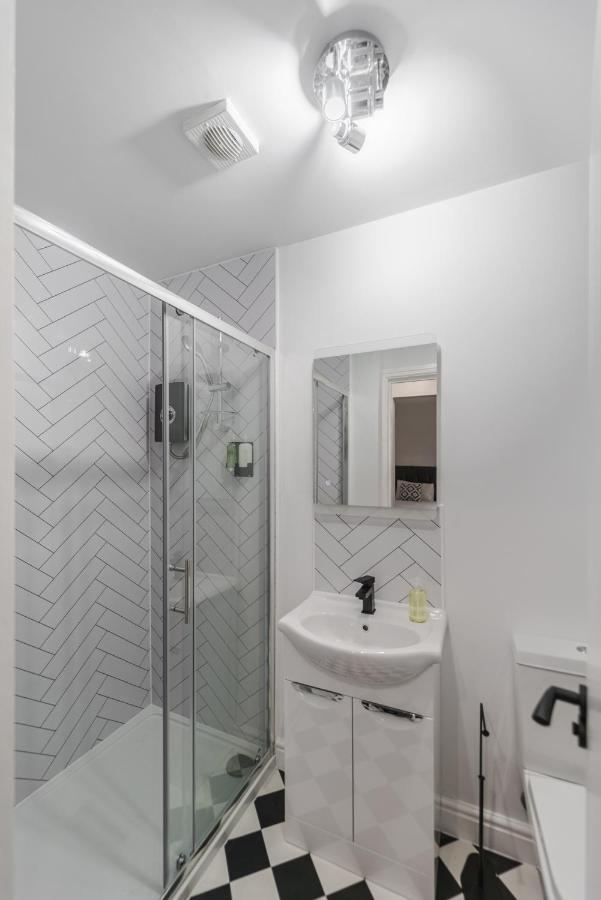 Deluxe Studio Apartments Derby Rum bild
