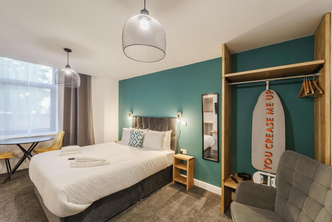 Deluxe Studio Apartments Derby Rum bild