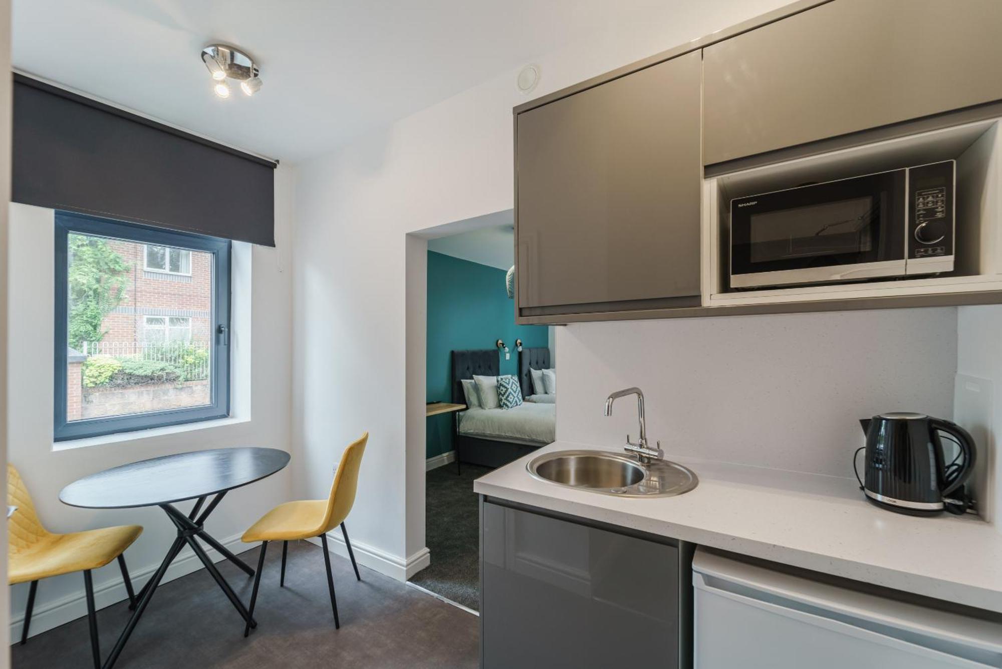 Deluxe Studio Apartments Derby Rum bild